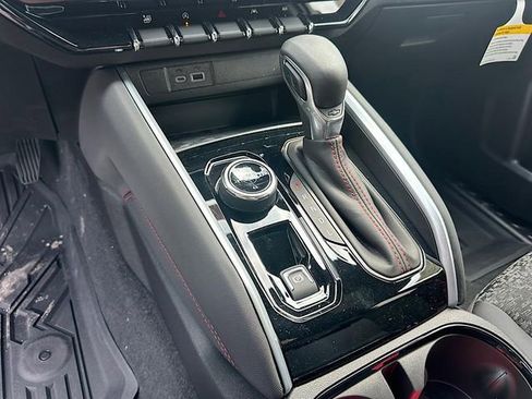 New 2024 Chevrolet Colorado Z71 w/ Z71 Convenience Package 2 image 23