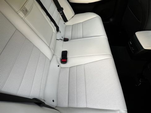 Certified 2024 Lexus IS 500 image 40