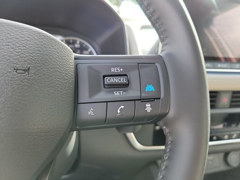 Certified 2026 Nissan Rogue Dark Armor AWD/4WD image 23