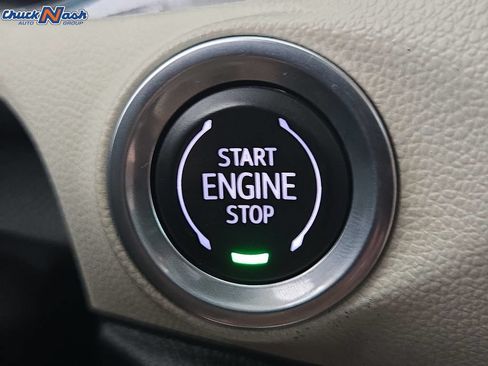 Used 2022 Buick Encore GX Essence FWD image 22