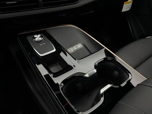 New 2026 Buick Enclave Avenir w/ Super Cruise Package image 33