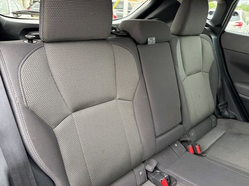 Used 2024 Subaru Crosstrek 2.0i Premium AWD/4WD image 32