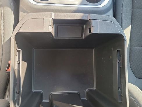 Used 2021 GMC Sierra 1500 Elevation image 26