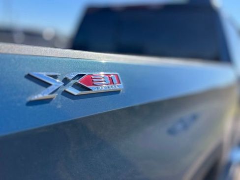 Used 2024 GMC Sierra 1500 SLT w/ SLT Premium Plus Package image 7