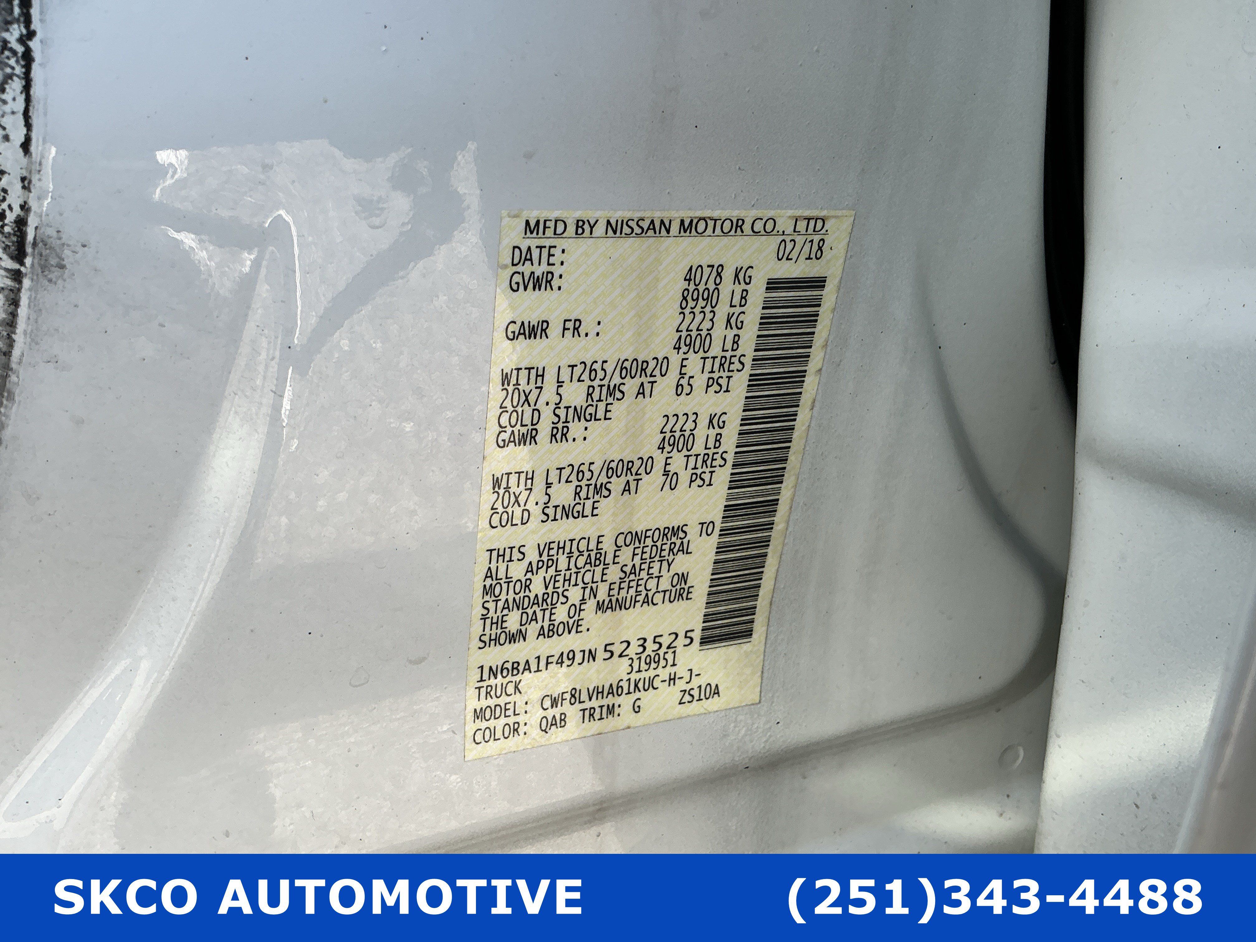 Used 2018 Nissan Titan SL w/ Midnight Edition AWD/4WD image 28