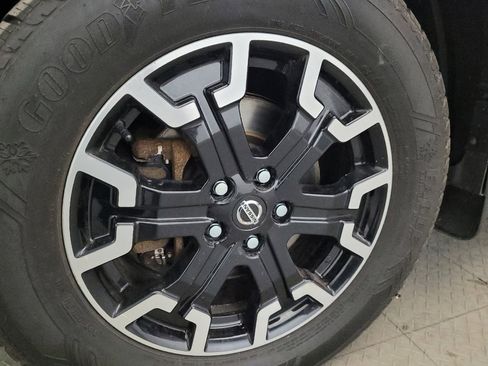 Used 2020 Nissan Pathfinder SL w/ Rock Creek Edition AWD/4WD image 31