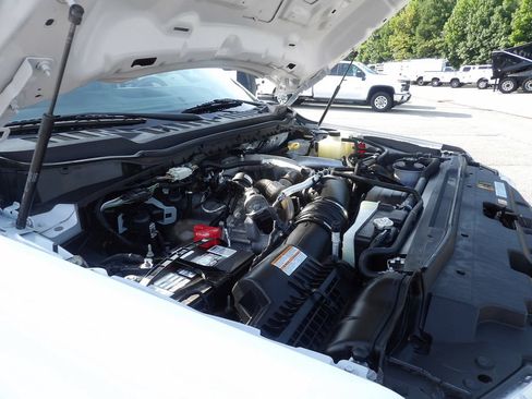 Used 2023 Ford F350 XLT AWD/4WD image 35