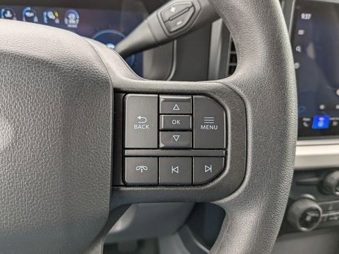 Used 2023 Ford F250 XLT w/ XLT Premium Package AWD/4WD image 27