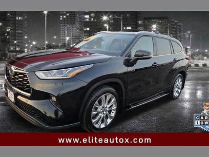 Used 2022 Toyota Highlander Limited