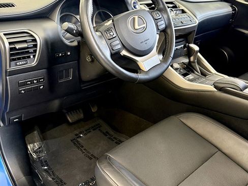 Used 2016 Lexus NX 300h FWD image 10