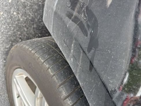 Used 2018 Porsche Macan image 9