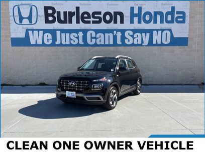 Used 2024 Hyundai Venue SEL
