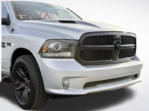 Used 2017 RAM 1500 Sport image 6