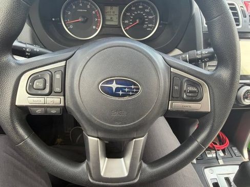 Used 2017 Subaru Forester 2.5i Premium w/ All-Weather Package AWD/4WD image 17