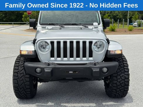 Certified 2023 Jeep Wrangler Unlimited Sahara AWD/4WD image 2