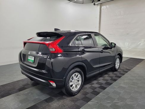 Used 2018 Mitsubishi Eclipse Cross ES image 9