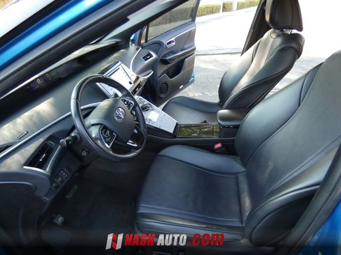 Used 2018 Toyota Mirai FWD image 48