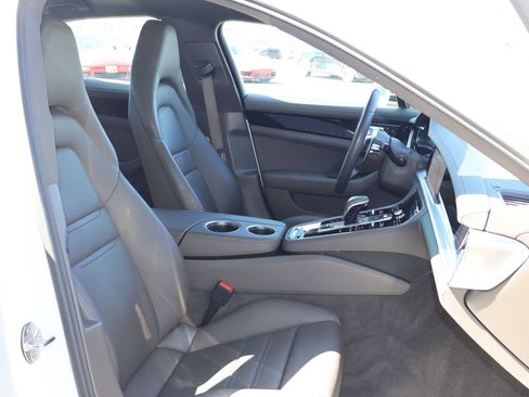 Used 2020 Porsche Panamera 4 AWD/4WD image 26