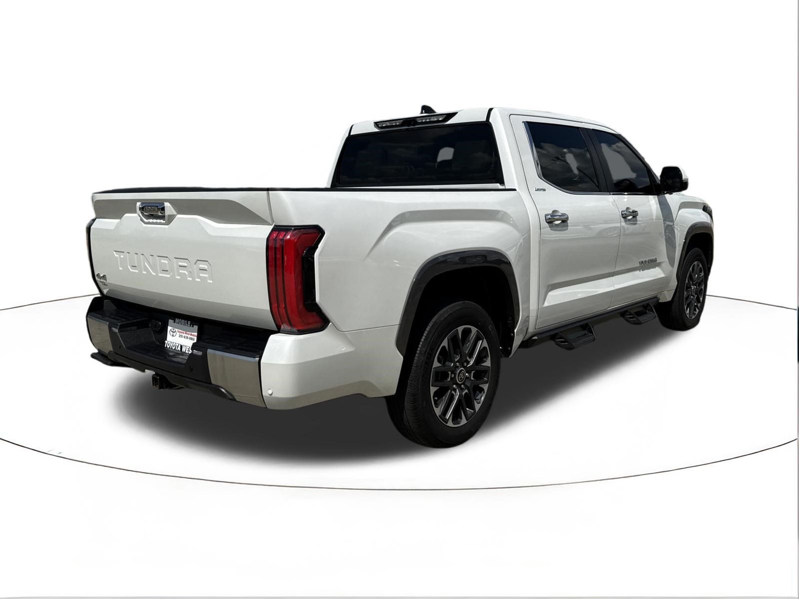 Used 2024 Toyota Tundra Limited AWD/4WD image 3