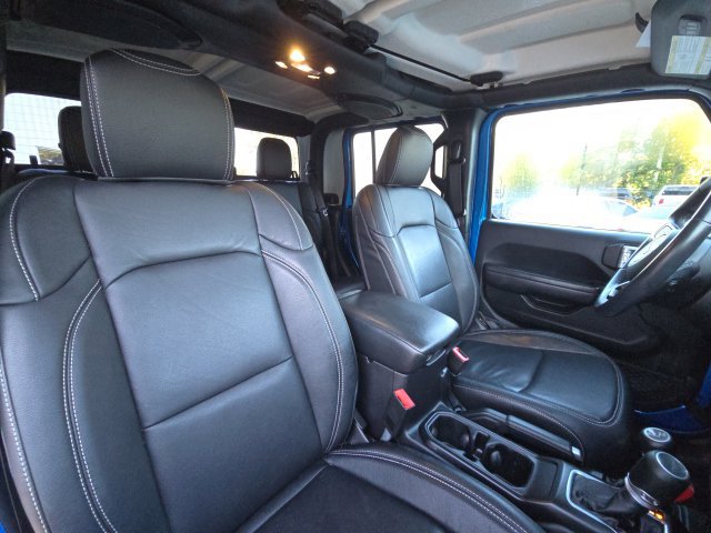 Used 2020 Jeep Gladiator Sport w/ Quick Order Package 24S AWD/4WD image 18