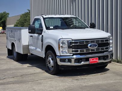 New 2026 Ford F350 XL w/ XL Chrome Package