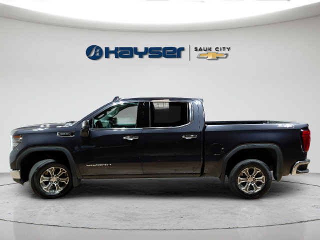 Used 2026 GMC Sierra 1500 SLT AWD/4WD image 4
