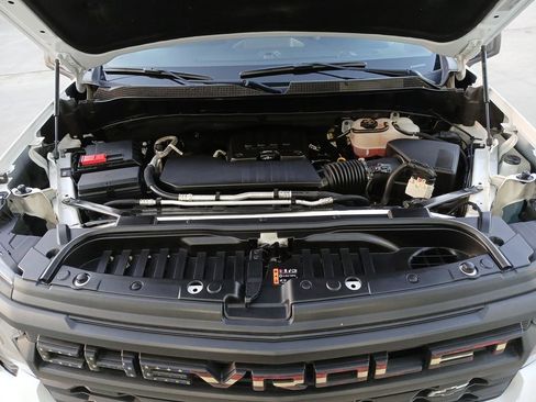 Used 2024 Chevrolet Silverado 1500 Custom w/ Turbomax Blackout Package image 31