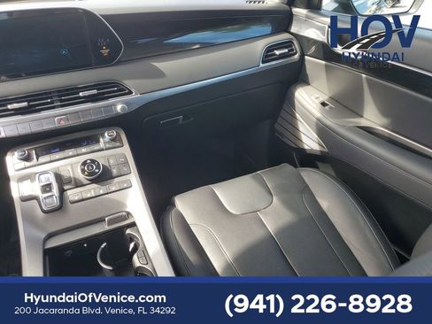 Used 2022 Hyundai Palisade Limited w/ Cargo Package AWD/4WD image 21