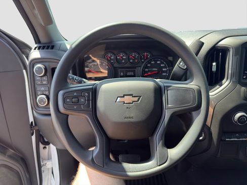 New 2026 Chevrolet Silverado 1500 Custom AWD/4WD image 10