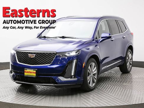 Used 2023 Cadillac XT6 Premium Luxury image 1