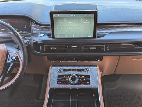 Used 2022 Lincoln Aviator Black Label Grand Touring image 15