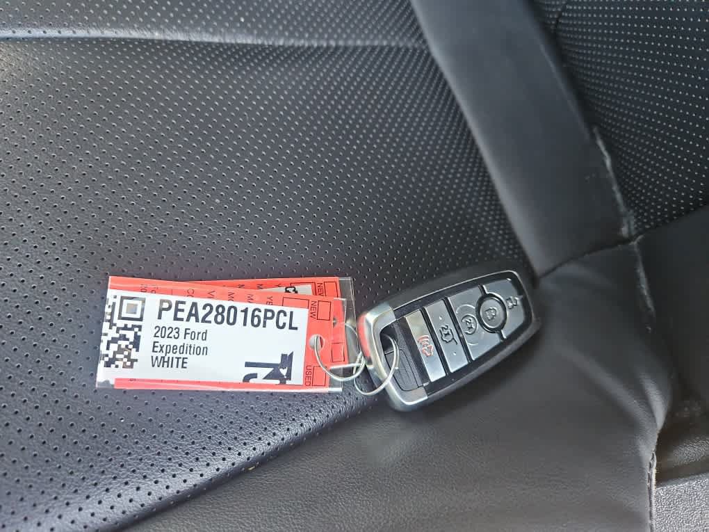 Used 2023 Ford Expedition XLT RWD image 21