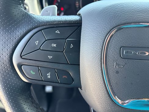 Used 2025 Dodge Durango GT AWD/4WD image 14