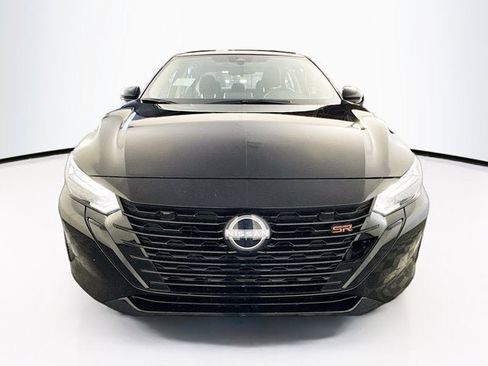 New 2025 Nissan Sentra SR w/ Midnight Edition image 2