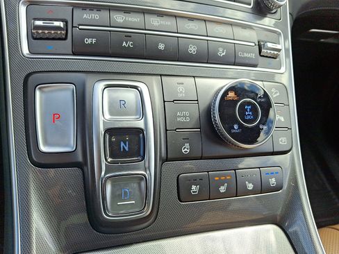 Certified 2023 Hyundai Santa Fe Calligraphy w/ Cargo Package image 22