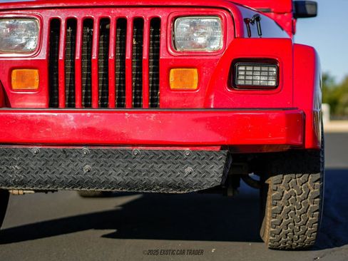 Used 1991 Jeep Wrangler Renegade AWD/4WD image 96
