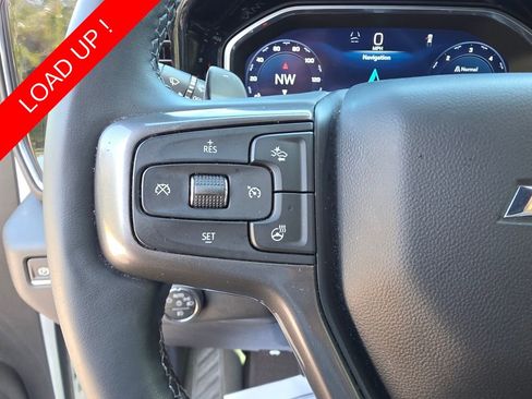 Used 2024 Chevrolet Silverado 1500 High Country w/ Technology Package RWD image 29
