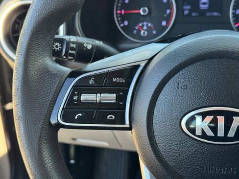 Used 2021 Kia Forte LXS image 23