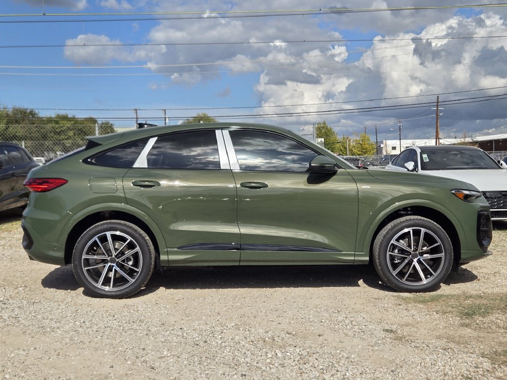 New 2026 Audi Q5 Premium AWD/4WD image 7