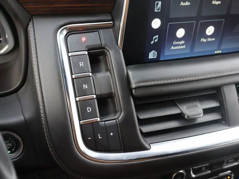 Used 2022 Chevrolet Tahoe High Country image 8