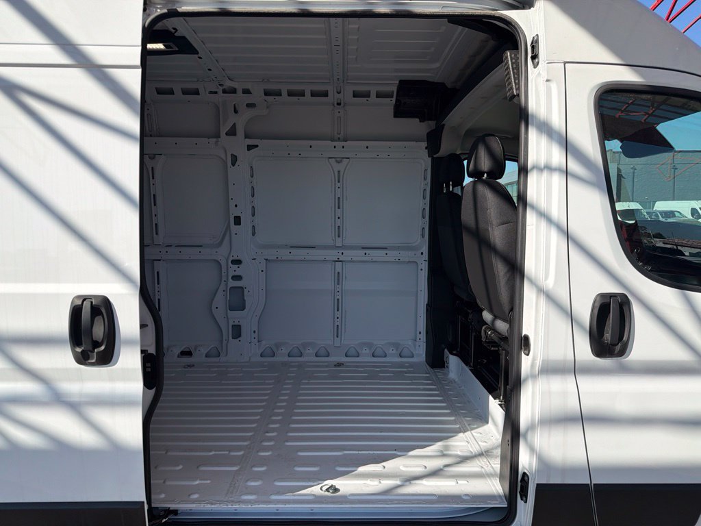 New 2026 RAM ProMaster 3500 w/ Convenience Group FWD image 18