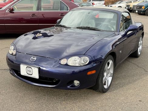 Used 2003 MAZDA MX-5 Miata SE image 6