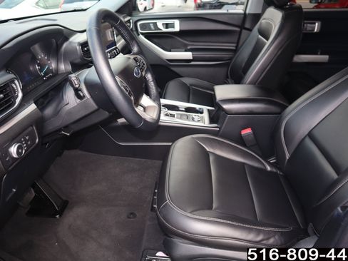Used 2022 Ford Explorer XLT w/ Equipment Group 202A image 17