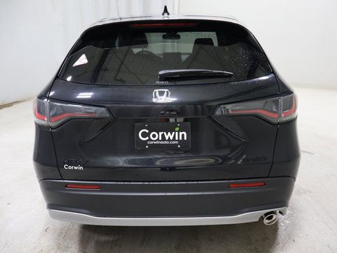 New 2026 Honda HR-V Sport image 5