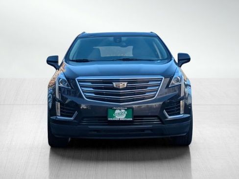 Used 2019 Cadillac XT5 Luxury image 2