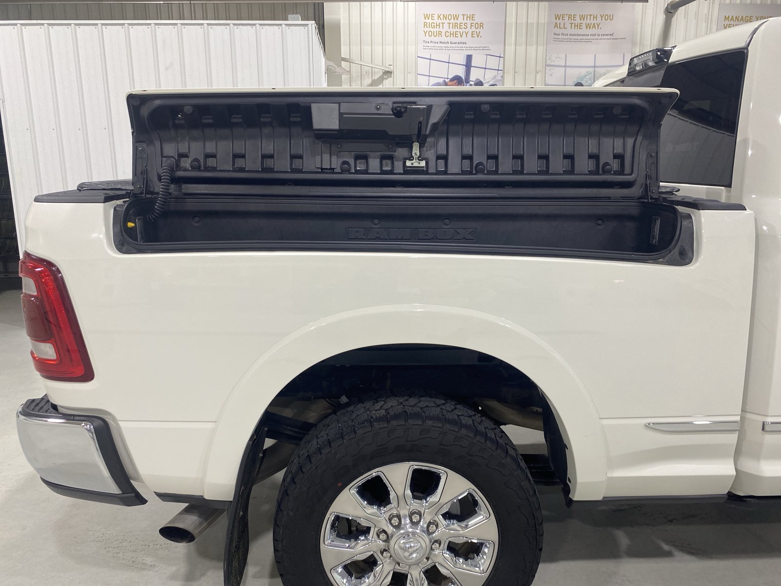 Used 2021 RAM 3500 Limited AWD/4WD image 10
