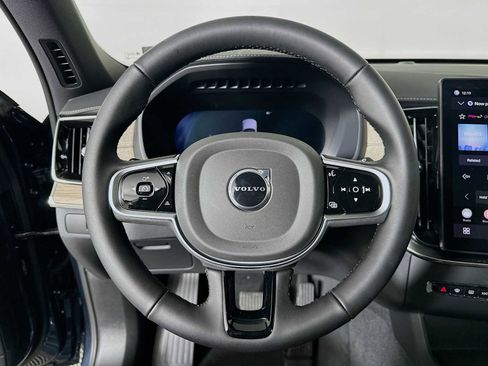 New 2026 Volvo XC90 B5 Plus image 11
