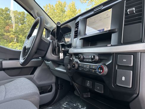 New 2026 Ford F350 XL w/ XL Chrome Package image 34