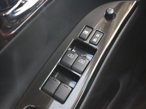 Used 2014 INFINITI QX50 Journey image 15