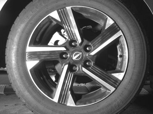 Used 2025 Nissan Sentra SV FWD image 12